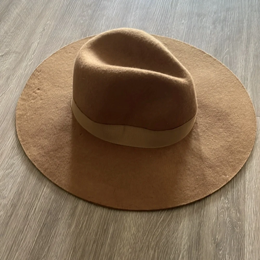 Twiggy London Women's Fedora Floppy Hat 100% Wool Felt Tan Wide Brim Western